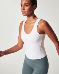 Spanx - The Get Moving Fitted Tank - Lyst