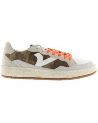 Victoria - Baskets basses 8806106 kaki - Lyst