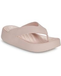 Crocs™ - Zehentrenner Getaway Platform Flip - Lyst