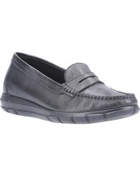 souliers hush puppies