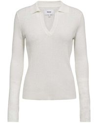 Numph - Polo Numph Nusebila Polo Blouse Cloud Dancer - Lyst