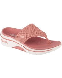 Skechers - Tongs Go Walk Arch Fit 2.0 Sandal - Carrie - Lyst