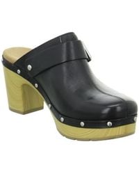 clarks clogs uk