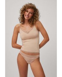 Ysabel Mora - Culottes & Slips Débardeur Détail Dentelle Nude - Lyst