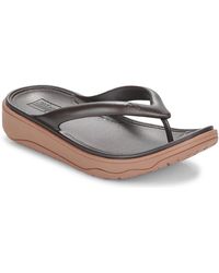 Fitflop - Tongs Relieff Metallic Recovery Toe-Post Sandals - Lyst