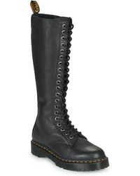 Dr. Martens-Kniehoge laarzen voor dames | Online sale met kortingen tot 50%  | Lyst NL