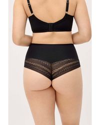 Ysabel Mora - Culottes & Slips String Gainant En Dentelle Noire À Compression Moyenne - Lyst