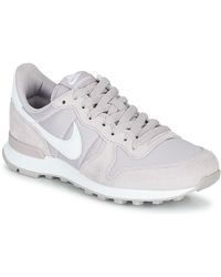 Nike Internationalist Leather Gouden