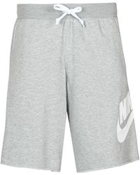 short nike casual