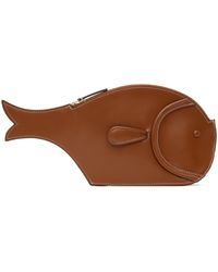 STAUD - Pochette en forme de poisson brune en cuir - Lyst