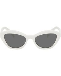 Prada - Lunettes de soleil angulaires butterfly blanches - Lyst