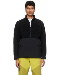 New Balance Q Speed Sherpa Anorak in 