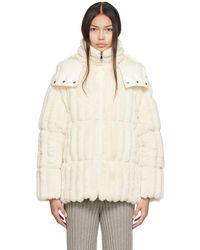 Moncler - Blouson fare blanc en fourrure synthétique rembourré en duvet - Lyst