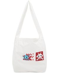 Comme des Garçons Invaderエディション ホワイト ショルダーバッグ