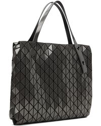 issey-miyake-Gunmetal-Row-