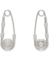 Versace - Boucles d'oreilles de style épingle de sureté argentées - Lyst