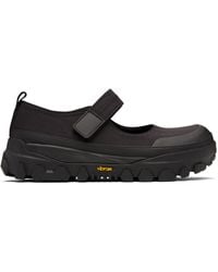【AMOMENTO】24ss VIBRAM SNEAKERS Brown & Black Vibram Sneakers by AMOMENTO on Sale