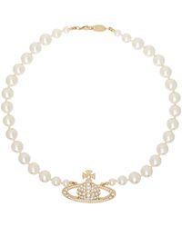 Vivienne Westwood - White & Gold One Row Pearl Bas Relief Choker - Lyst