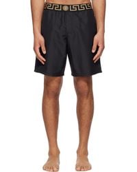 Versace - ブラック グレカ ボーダー スイムショーツ - Lyst