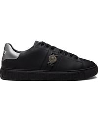 Versace - Baskets Noires En Cuir Synthétique À Motif Greca - Lyst