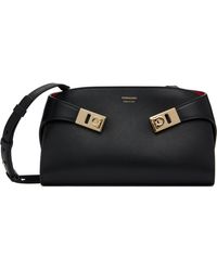 Ferragamo - ブラック ミニ Hug クロスボディバッグ - Lyst
