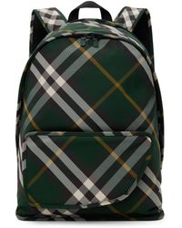 Burberry - Grand sac à dos vert à poche en forme de bouclier - Lyst