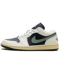 Nike - Air 1 Low "Jade Smoke" Dc0774 001" - Lyst