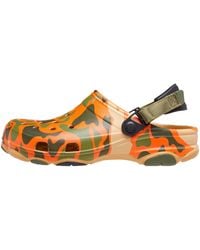 Crocs™ - Classic All Terrain Camo Clog "Tan 208062 2Ug" - Lyst