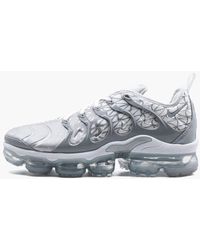 nike vapormax plus black size 14