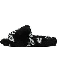 Balenciaga - Furry Slide "Fake Fur Logo Allover" 654747 W2B41 1090" - Lyst