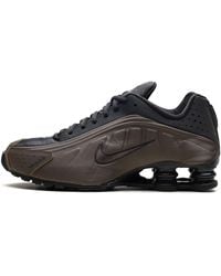 Nike - Shox R4 "Ironstone Off Noir" Ar3565 007" - Lyst