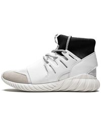 adidas tubular radial size 9