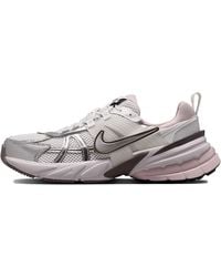Nike - V2K Run "Platinum Tint/Summit/Cave Stone/Metallic" Fd0736 010" - Lyst