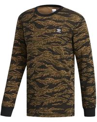 adidas - Originals Camouflage Thermal T-Shirt "Camo Print" Dh6655" - Lyst