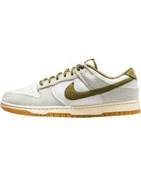 Nike - Dunk Low Retro Se "Light Bone Pilgrim" Ii7078 001" - Lyst
