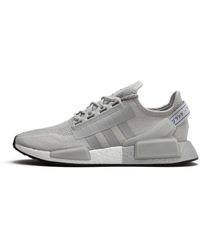 adidas nmd r1 v2 black black iridescent