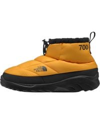 The North Face - Nuptse Traction Chukka Boots "Summit Tnf" Nf0A8Daazu3" - Lyst