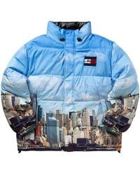 AWAKE NY - X Tommy Hilfiger Reversible Puffer Jacket "Liberty Skyline" Dm0Dm17384Bds" - Lyst