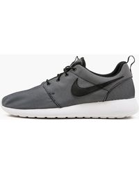Nike Roshe Run Sneakers for Men - Up to 50% off | Lyst