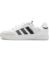 adidas - Tyshawn Low "King Of New York" Hq2003" - Lyst