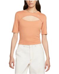 Nike - Nsw Essential Cut-Out Swoosh Logo T-Shirt "Amber Sail" Fb8282 225" - Lyst