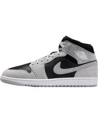 Nike - Air Jordan 1 Mid Trainers - Lyst
