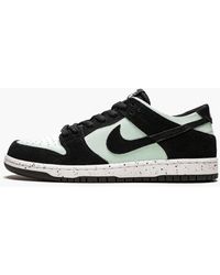 Nike Sb Zoom Dunk Low Pro "barely Green" Shoes - Black