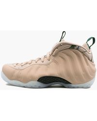 stadium goods foamposite