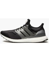 black ultra boost mens