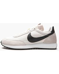 nike tailwind mens