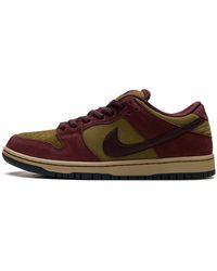 Nike - Sb Dunk Low "Burgundy Crush/ Flak" Sneakers - Lyst