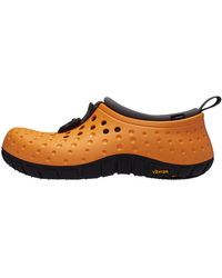 Crocs™ - Tembo Ii Ro Clogs Zing" 213585 86Z" - Lyst