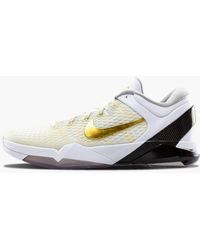 kobe black gold shoes