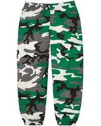 Supreme - Small Box Sweatpants "Fw25 - Lyst